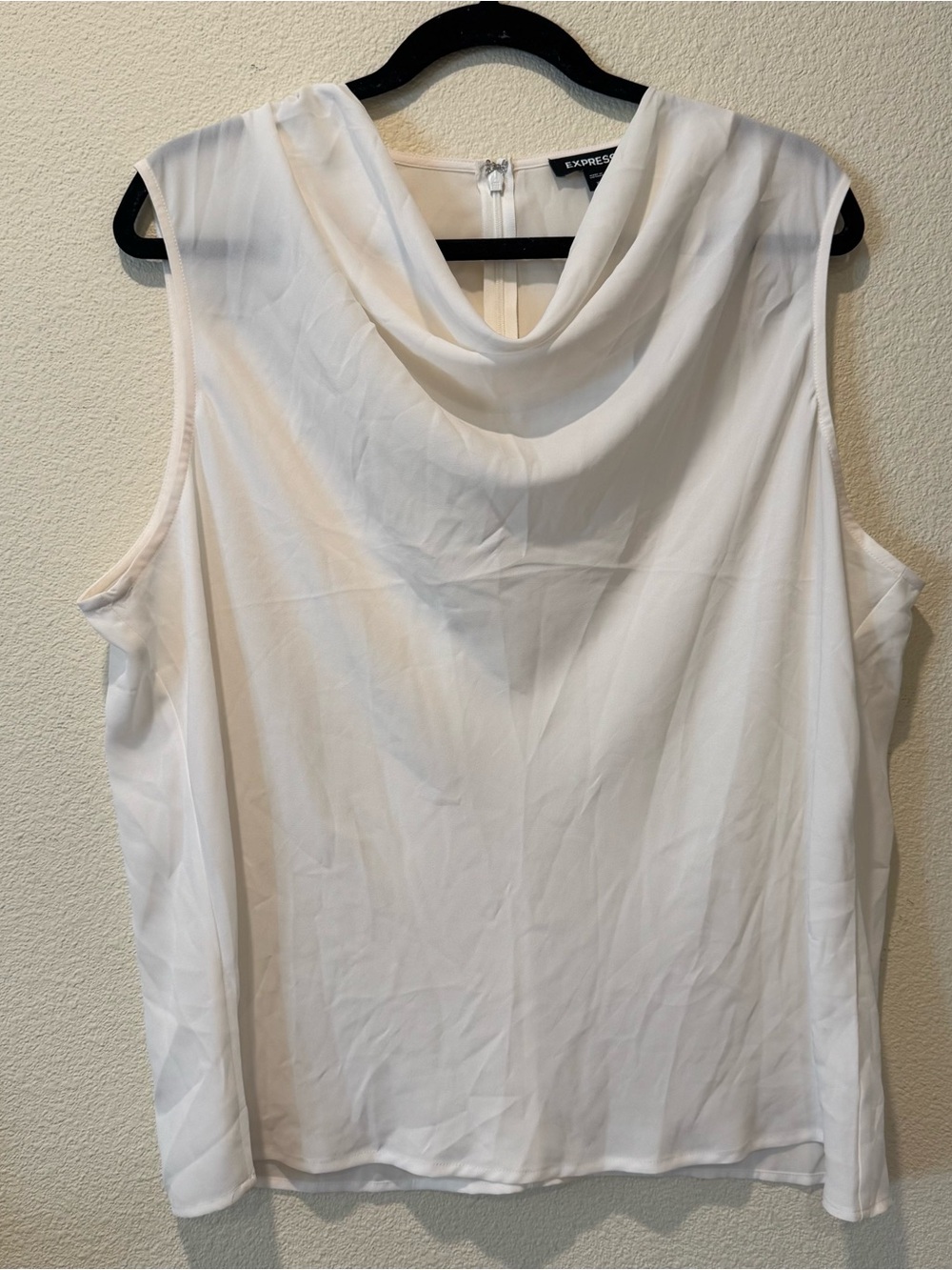 NWT Express Women's White Cowl Neck Sleeveless Top size XL